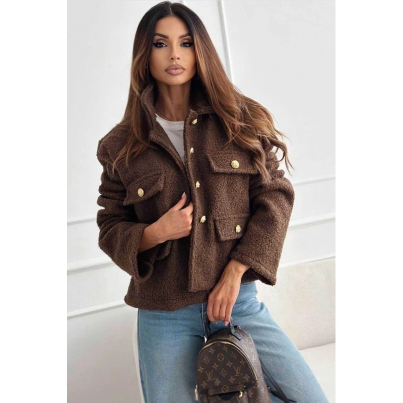 Veste à boutons dorés