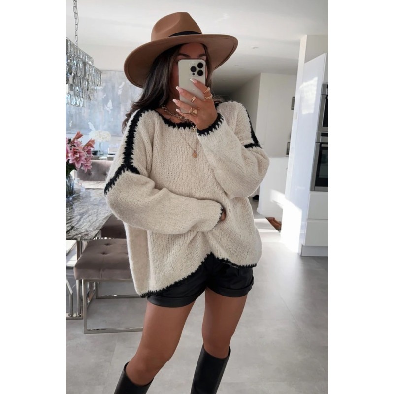 Pull à bordure contrastante